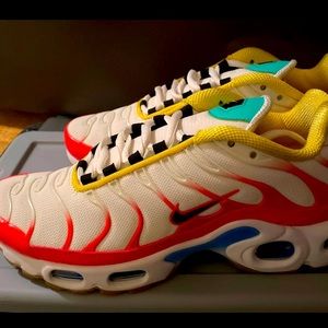 Nike Air Max Plus Pale